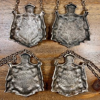 Lote de 4 placas francesas de licorera c. 1920