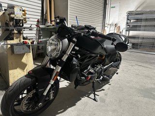 Ducati Monster 821 Negra