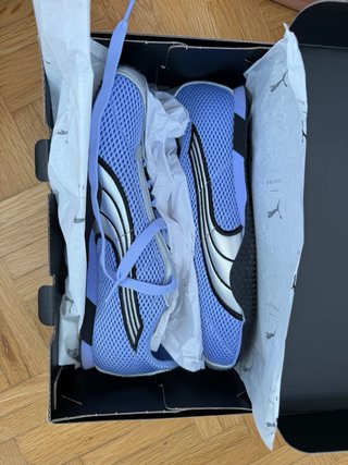 Zapatillas Puma Morado y Plateado