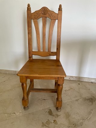 Mesa redonda madera y cristal con 4 sillas