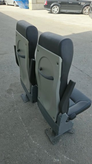 Asiento individual furgoneta negro