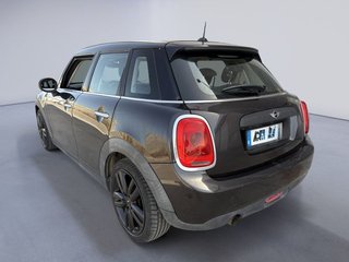 MINI Cooper First (2016)