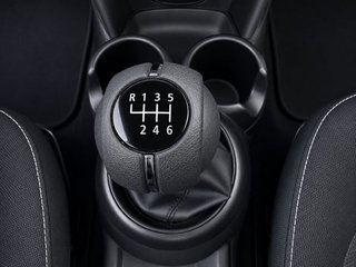 MINI Cooper First (2016)