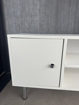 Mueble TV 120cm Blanco y Plata
