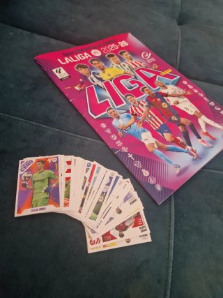Álbum cromos La Liga 2025-26 + pack cromos