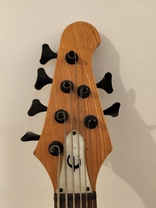 Bajo Epiphone Expert 6 cuerdas.