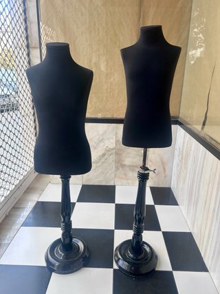 Maniquíes de madera para escaparate