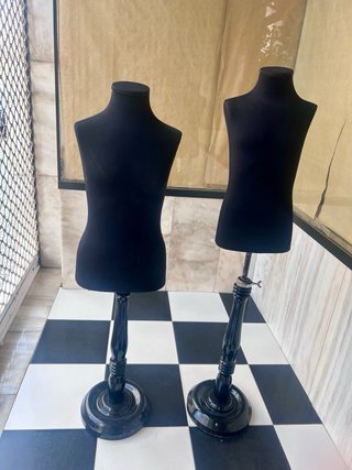 Maniquíes de madera para escaparate