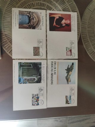 18 apuntes literarios. Años varios