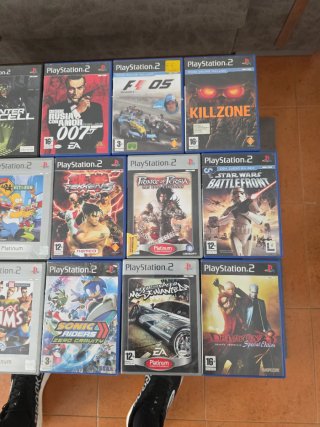 Lote 24 Giochi PlayStation 2