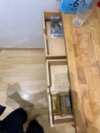 Mesa auxiliar madera IKEA