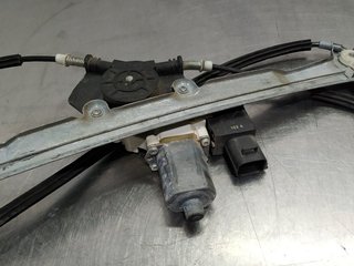 ELEVALUNAS DELANTERO DERECHO MITSUBISHI COLT CZ3