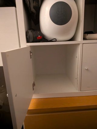 Kallax 2x2 blanco con 2 puertas