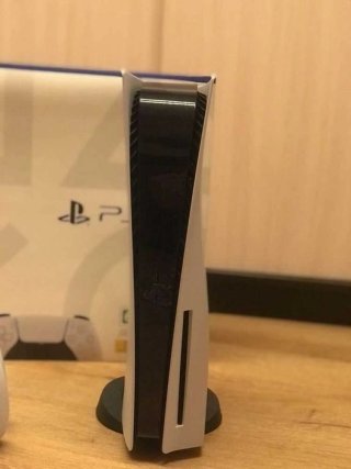 Consola PS5 + Juegos + Mando + Auriculares
