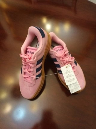Zapatillas Adidas mujer rosa y marrón
