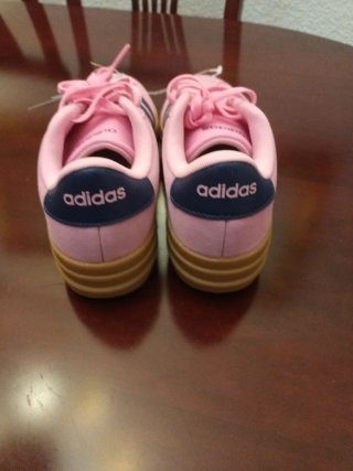 Zapatillas Adidas mujer rosa y marrón