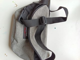 Riñonera Eastpak Gris
