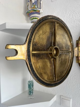 Portillo / Ojo de buey de bronce