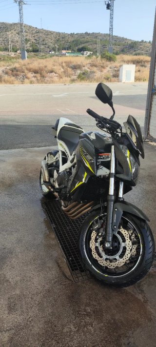 Honda CB650F
