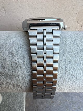 Reloj Casio Azul Marino y Plateado