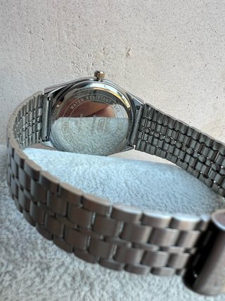 Reloj Casio Azul Marino y Plateado