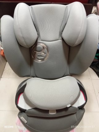 Silla de coche Cybex gris