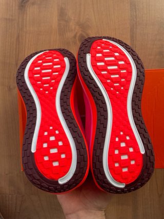 Nike Air Vomero Plus Rosa Talla 38