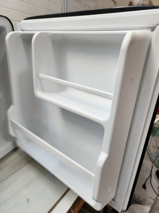 Frigorífico Comfee 47L Negro
