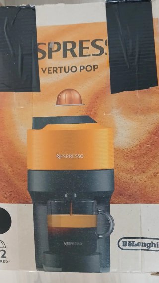 Cafetera Nespresso Vertuo Negra