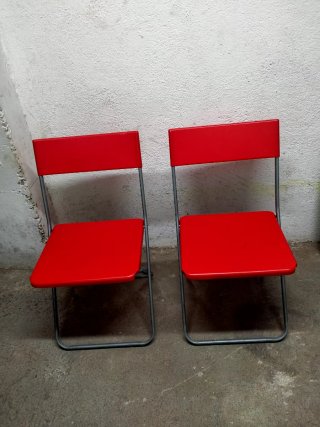 2 Sillas Plegables Rojas Metal
