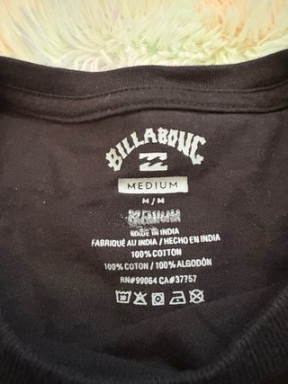 Camiseta Billabong Negra con Bolsillo