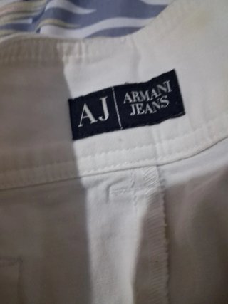 Falda Emporio Armani Blanco hueso .