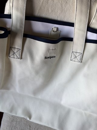 Bolso blanco y azul