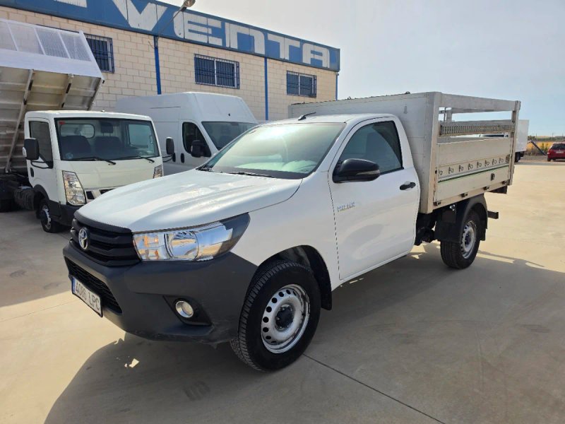 Toyota Hilux 2021 - foto 1