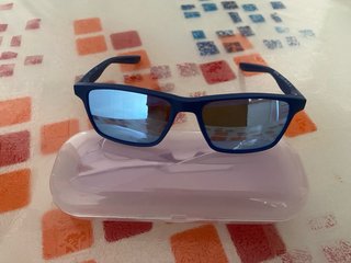 Gafas de sol infantiles Nike azules