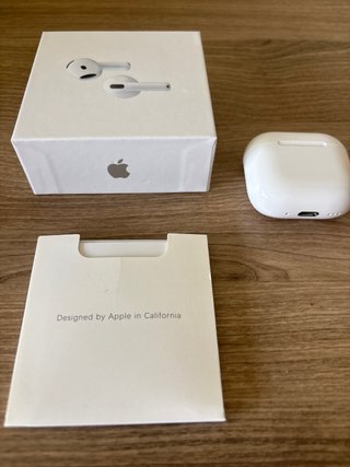 AirPods 4 Apple Blancos