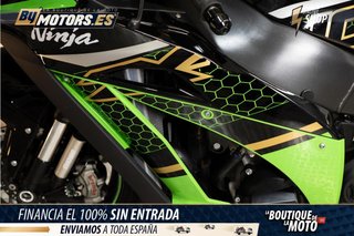 KAWASAKI ZX-10R *ESCAPE AKRAPOVIC*