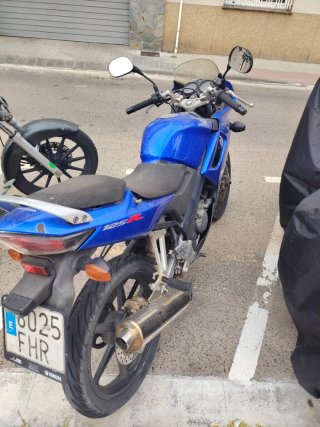 Honda CBR R125 Azul