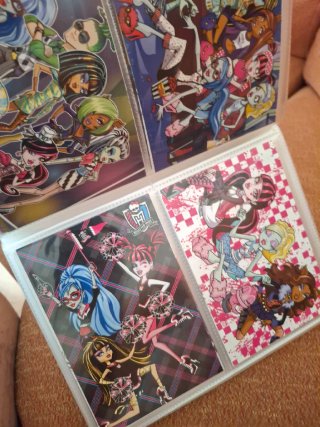 Álbum Monster High Panini Completo