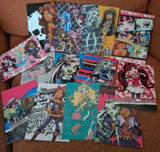 Álbum Monster High Panini Completo