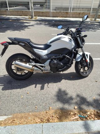Honda NC700S Blanca A2