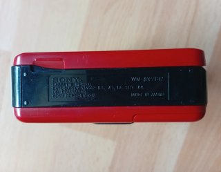Walkman Sony WM-B12 Rojo
