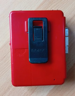 Walkman Sony WM-B12 Rojo