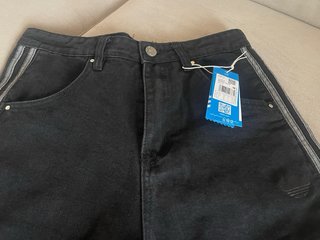 Pantalón Adidas Negro Talla M
