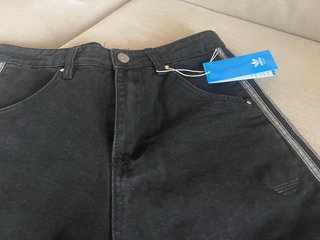 Pantalón Adidas Negro Talla M