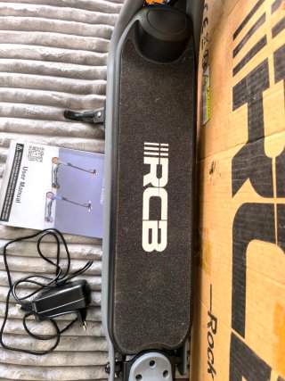 Patinete Eléctrico infantil RCB R7X