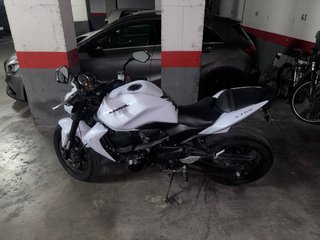 Kawasaki Z750 ABS Blanca 2010