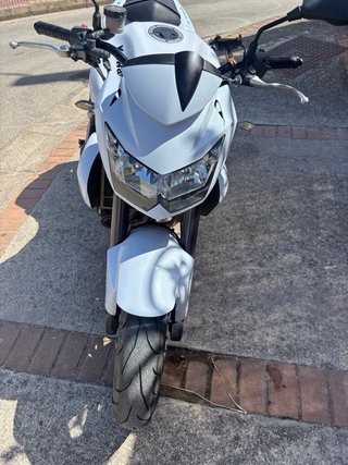 Kawasaki Z750 ABS Blanca 2010