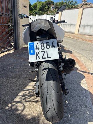 Kawasaki Z750 ABS Blanca 2010