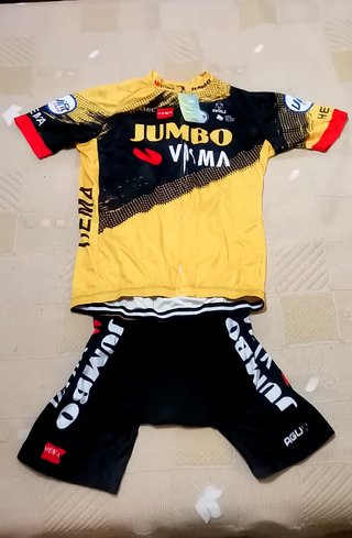 Maillot y Culote ciclismo UAE Team